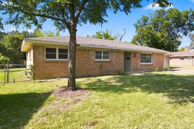 155 Chateau Drive, Fort Worth TX 76134