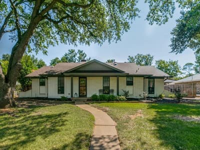 421 Frankie Lane, Lewisville TX 75057