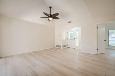 3135 Maple Avenue, Greenville TX 75402 - Photo 5