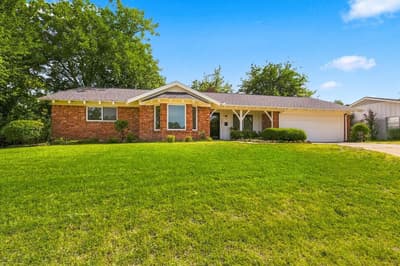 6409 W EMS Road, Fort Worth TX 76116 - Photo 2