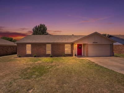 6206 Hott Springs Drive, Arlington TX 76001