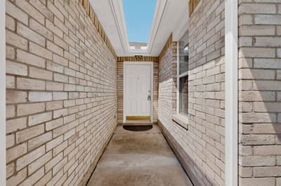 625 Spillway Drive, Little Elm TX 75068 - Photo 2
