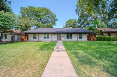 5125 Ashbrook Road, Dallas TX 75227 - Photo 2
