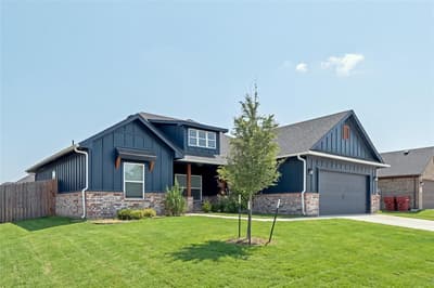 2805 Tulip Drive, Sherman TX 75092 - Photo 2