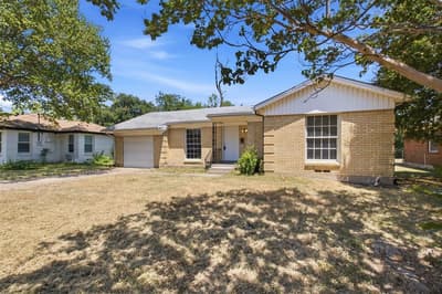 1219 Daisy Lane, Irving TX 75061 - Photo 3