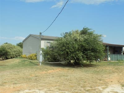 192 Salt Grass Circle, Poolville TX 76487 - Photo 4