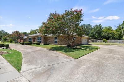 4001 Keele Drive, Garland TX 75041 - Photo 3