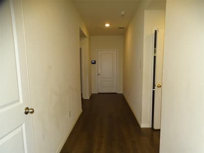 1214 Canterbury Lane, Ennis TX 75119 - Photo 4