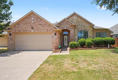 4509 Mallow Oak Drive, Fort Worth TX 76123