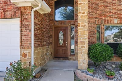 6974 Shoreview Drive, Grand Prairie TX 75054 - Photo 3