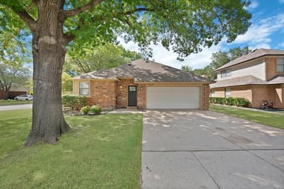 5612 Polo Club Drive, Arlington TX 76017
