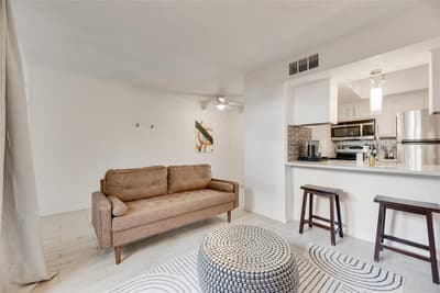1810 N Garrett Avenue # 119, Dallas TX 75206 - Photo 4
