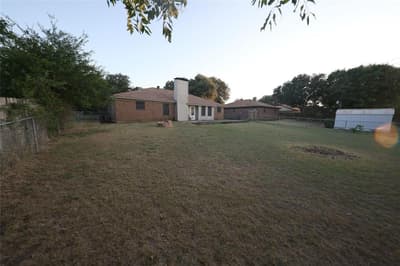 2204 Towne North Drive, Cleburne TX 76033 - Photo 5