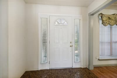 7805 Marlborough Drive W, Fort Worth TX 76134 - Photo 2