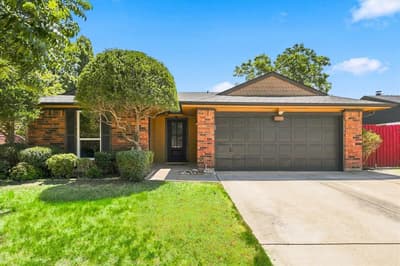 3511 Meadowview Drive, Corinth TX 76210