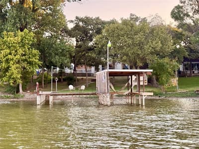 300 Shoreline Drive, Azle TX 76020 - Photo 5
