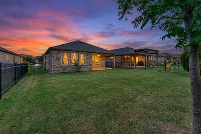 913 Rough Hollow Drive, McKinney TX 75071 - Photo 3
