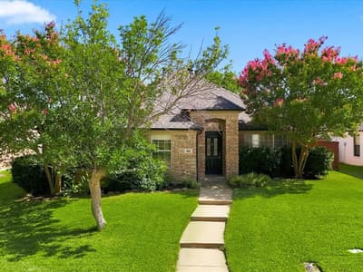 204 Meredith Court, Irving TX 75063