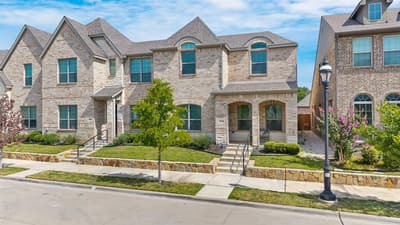 8313 Cotton Belt Lane, North Richland Hills TX 76182