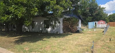 1512 N Elm Street, Weatherford TX 76086 - Photo 2