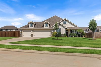 104 Kens Court, Pilot Point TX 76258 - Photo 2