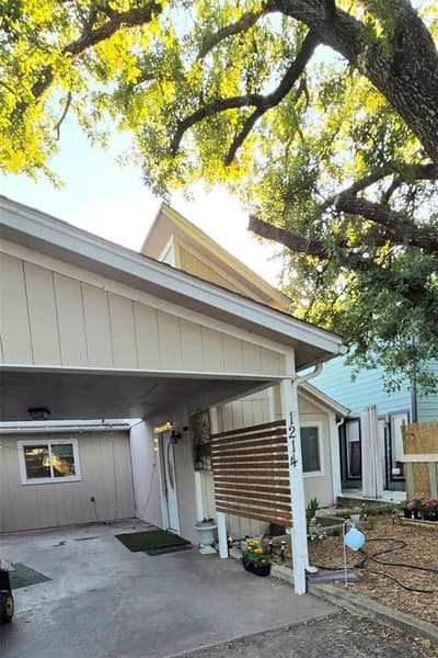 1214 Elm Court, Runaway Bay TX 76426