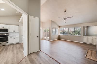 3305 Fairview Drive, Corinth TX 76210 - Photo 3