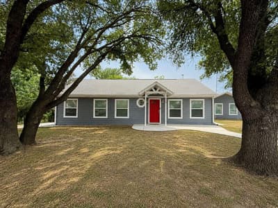 320 S Columbia Street, Stephenville TX 76401