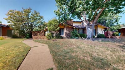 650 Harvest Hill Street, Lewisville TX 75067 - Photo 2