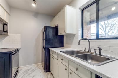 2803 Rio Branco Street # 101J, Farmers Branch TX 75234 - Photo 2