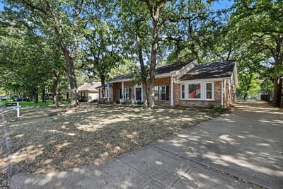 2408 Winewood Lane, Arlington TX 76013 - Photo 5