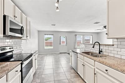 1217 Bellevue Drive, Princeton TX 75407 - Photo 2