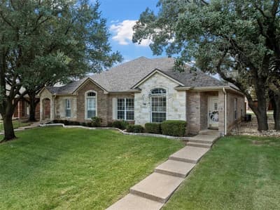 333 Old Mill Creek Drive, Woodway TX 76712