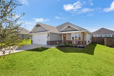 103 Olivia Street, Hillsboro TX 76645 - Photo 4