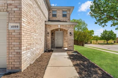 4100 Calamar Street, Fort Worth TX 76106 - Photo 4