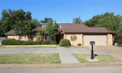 930 N Lydia Street, Stephenville TX 76401