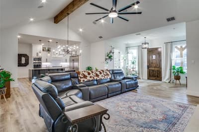 112 Wooded Acres Drive, Mineral Wells TX 76067