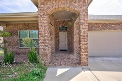 1203 Larkspur Lane, Cleburne TX 76033 - Photo 3
