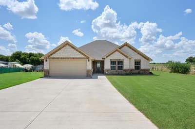 3213 Falcon Drive, Joshua TX 76058