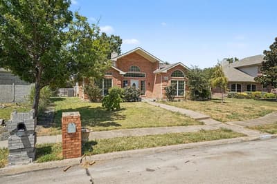 4002 Tropic Lane, Rowlett TX 75088 - Photo 3