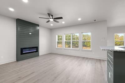 121 Jim Walter Drive, Runaway Bay TX 76426 - Photo 3
