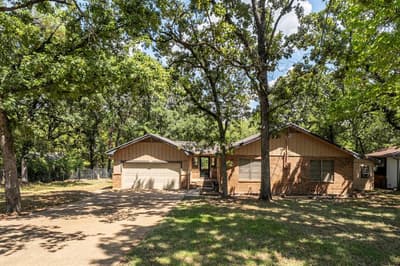 2105 Lakeview Drive, Mabank TX 75156