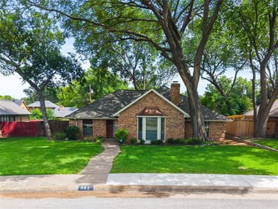 342 Hillcroft Drive, Duncanville TX 75137