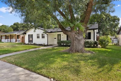 1414 Park East Drive, Garland TX 75043 - Photo 3
