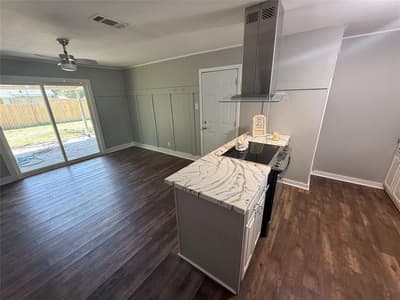 300 S Joyce Street, Lacy Lakeview TX 76705 - Photo 5