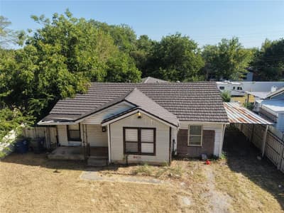 8222 Wes hodges Road, Dallas TX 75217 - Photo 2