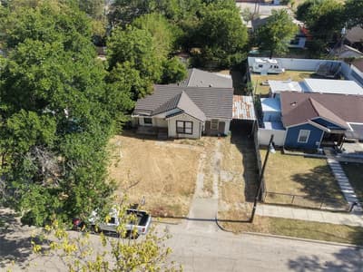 8222 Wes hodges Road, Dallas TX 75217 - Photo 4