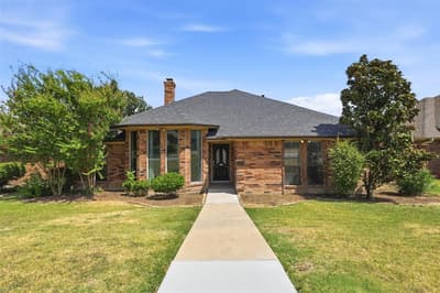 3802 Cromwell Drive, Carrollton TX 75007 - Photo 2