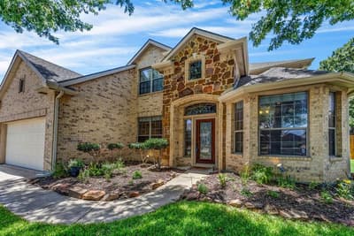 9310 Marble Falls Drive, Arlington TX 76002 - Photo 2