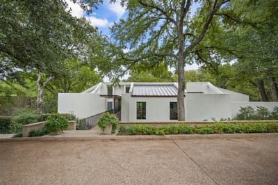 2103 Indian Creek Drive, Westover Hills TX 76107 - Photo 5